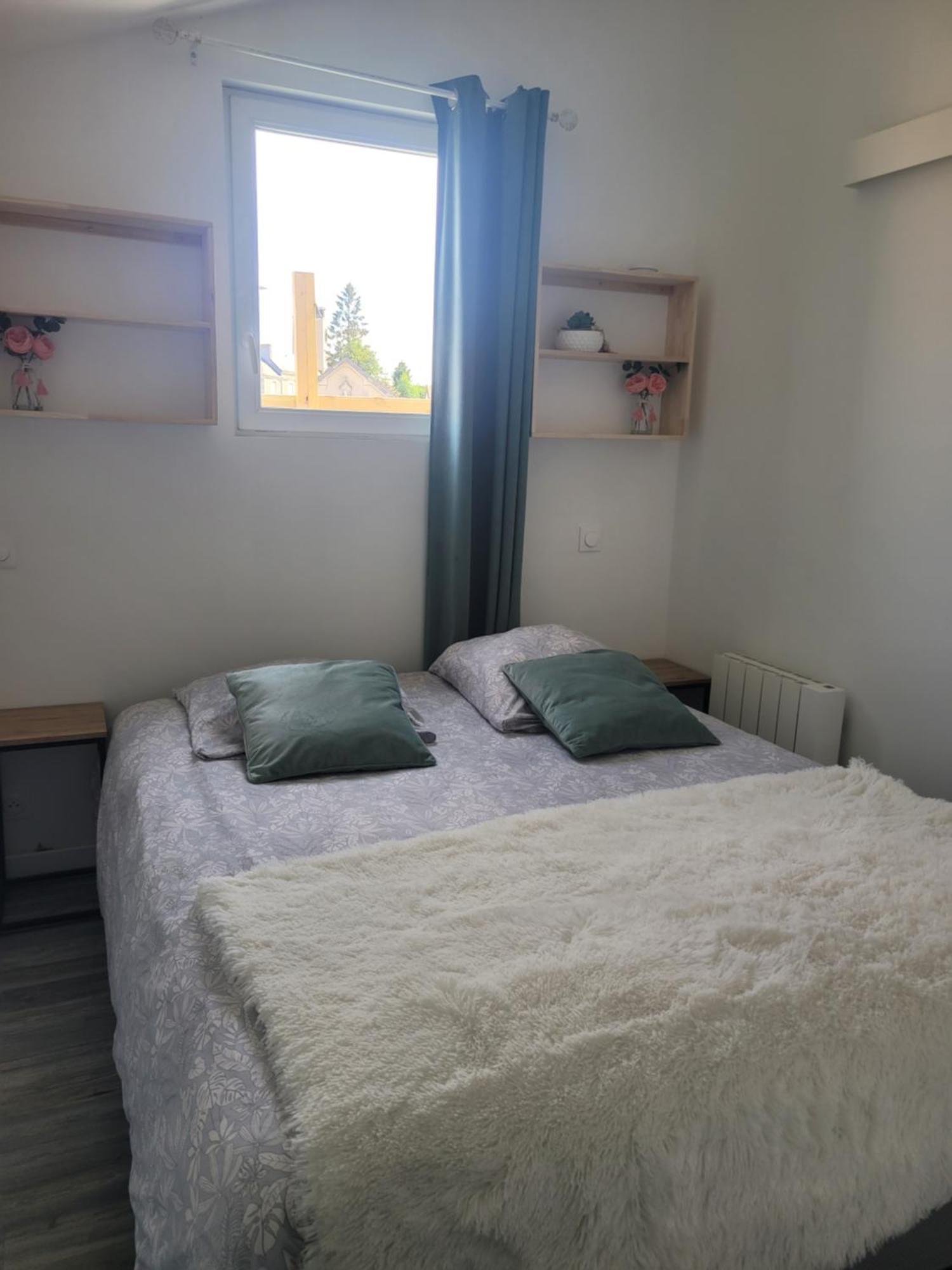Le Studio Saint-Pierre-Montlimart Dış mekan fotoğraf