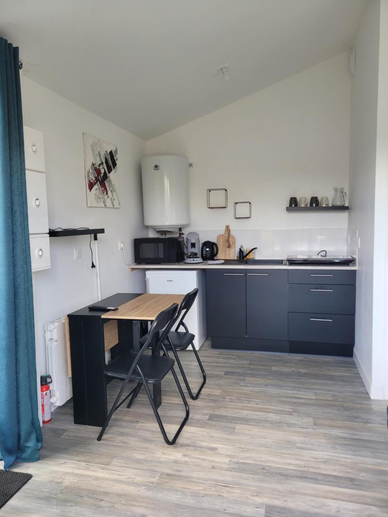 Le Studio Saint-Pierre-Montlimart Dış mekan fotoğraf